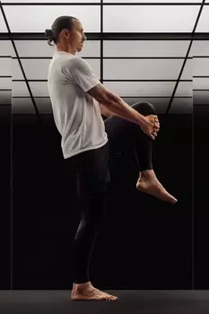 Спортивная рубашка из материала DryMove, прямого кроя. H&M, белый