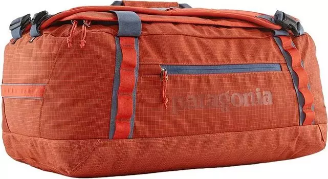 Спортивная сумка Patagonia Black Hole объемом 40 л