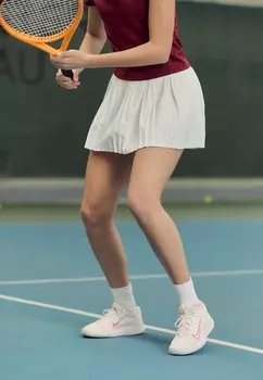 Спортивная юбка NIKECOURT ADVANTAGE ACE SKIRT PLEATED Nike Performance, белый