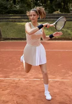 Спортивное платье Lacoste Sport, кремовый