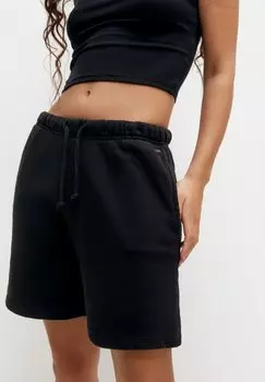 Спортивные брюки Bermuda PULL&BEAR, черные