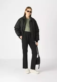 Спортивные брюки FLARE Hollister Co., черный