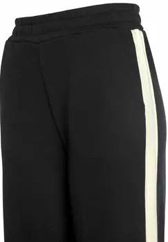 Спортивные брюки LASCANA, черный