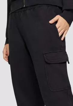 Спортивные брюки MIT CARGO-TASCHEN UND WASCHUNG QS, черный