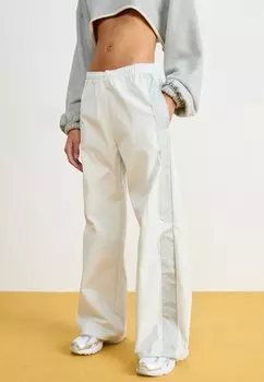 Спортивные брюки Nike Sportswear, светло-серый