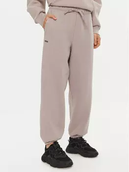 Спортивные брюки оверсайз Under Armour, серый