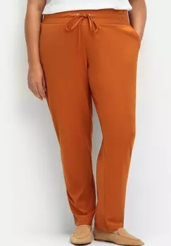 Спортивные брюки Sheego, цвет Cognac