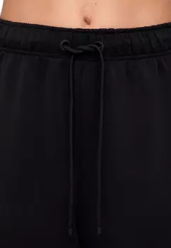 Спортивные брюки SOFT TOUCH MODAL BERMUDA OYSHO, черный