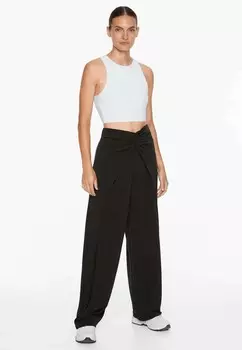 Спортивные брюки SOFT TOUCH OYSHO, черный