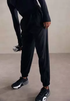 Спортивные брюки SUMMIT TRACK PANT Girlfriend Collective, черный