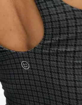 Спортивные бюстгальтеры Gilly Hicks