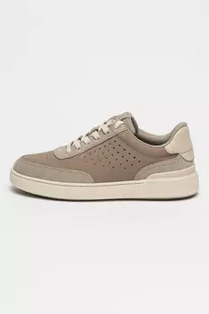 Спортивные кроссовки Courtlite Run из нубука с перфорацией Clarks, серый