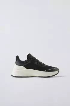 Спортивные кроссовки ZARA, черный