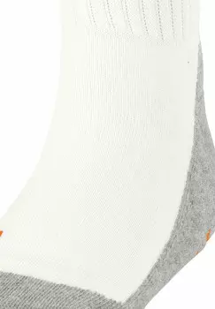 Спортивные носки ACTIVE EVERYDAY ANATOMICAL FIT FALKE, кремовый