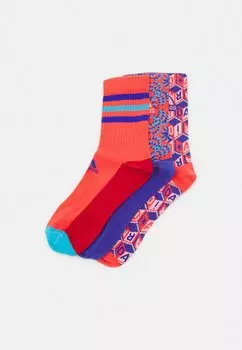 Спортивные носки FARM UNISEX 3 PACK adidas Performance, цвет multicolor/bright red/bold blue