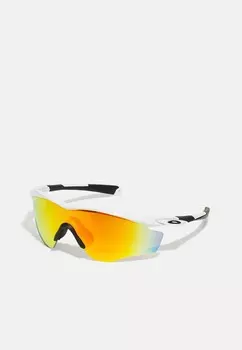 Спортивные очки Oakley