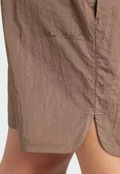 Спортивные шорты City Escape adidas Sportswear, коричневый