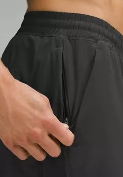 Спортивные шорты PACE BREAKER lululemon, серый