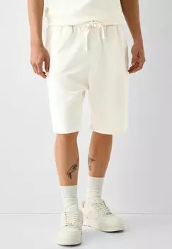 Спортивные шорты RELAXED FIT TEXTURED BERMUDA Bershka, цвет white