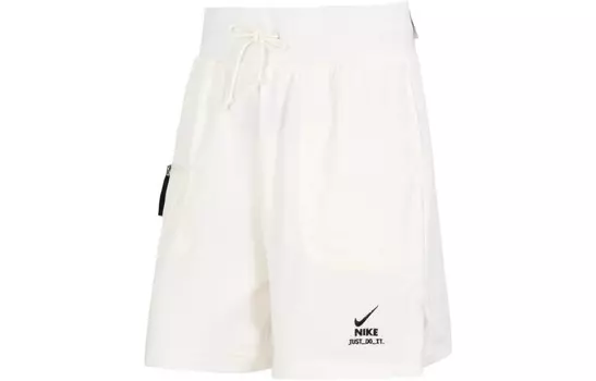 Спортивные шорты женские белые Nike