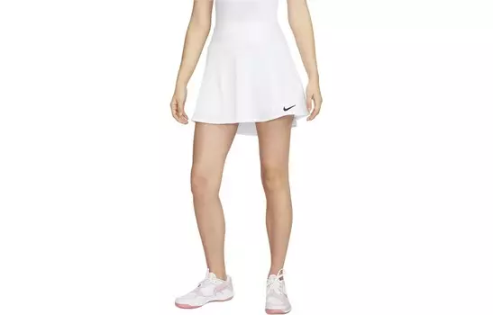 Спортивные шорты женские белые Nike