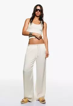 Спортивные штаны Bershka, белый