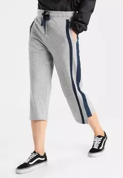 Спортивные штаны LADIES TAPED TERRY CULOTTE Urban Classics, серый