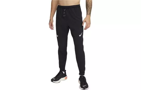 Спортивные штаны мужские черные Nike, черный