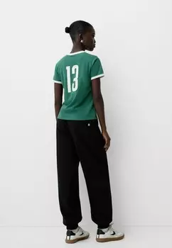 Спортивные штаны VOLUMINOUS INTERLOCK JOGGER Bershka, черный