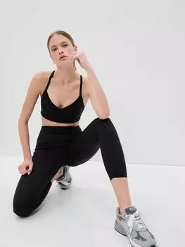 Спортивный бюстгальтер Gap, черный