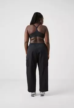 Спортивный бюстгальтер с легкой поддержкой Indy Bra Plus Nike, черный