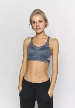 Спортивный бюстгальтер Triumph
