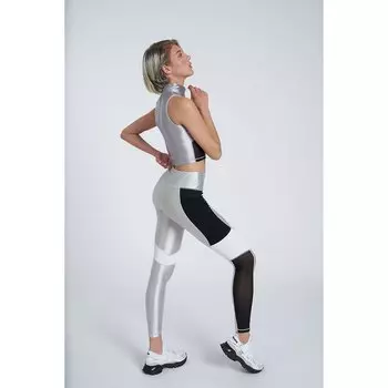 Спортивный бюстгальтер Umbro Athletic Luxe, черный