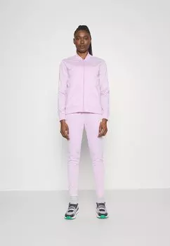 Спортивный костюм Adidas