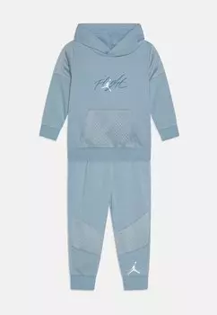 Спортивный костюм OFF COURT FLIGHT UNISEX SET Jordan, цвет blue grey