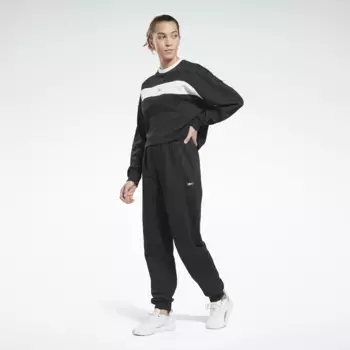 Спортивный костюм Reebok "REEBOK IDENTITY TRACK SUIT", черный