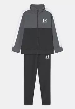 Спортивный костюм Under Armour, цвет black/white