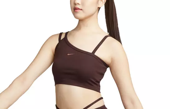 Спортивный жилет женский коричневый Nike