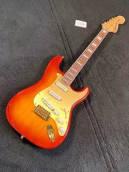 Squier 40th Anniversary Stratocaster, Gold Edition, Sienna Sunburst 7lbs. 1,4 унции #ISSL21002151