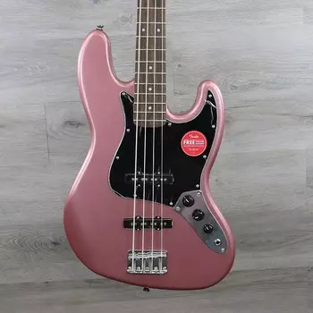 Squier Affinity Jazz Bass с грифом Laurel Burgundy Mist Affinity Jazz Bass with Laurel Fretboard