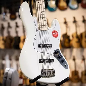 Squier Affinity Jazz Bass V 5-String Bass Olympic White 0378652505