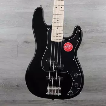 Squier Affinity Precision Bass PJ с кленовым грифом, черный Affinity Precision Bass PJ with Maple Fretboard