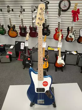 Squier Affinity Series Jaguar Bass H — синий Лейк-Плэсид