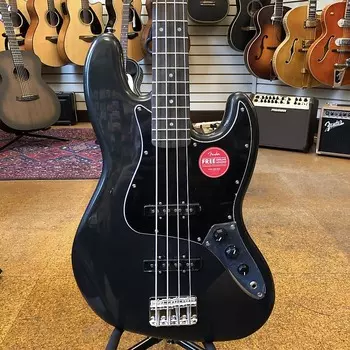 Squier Affinity Series Jazz Bass Charcoal Frost Metallic