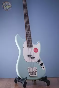 Squier CLASSIC VIBE '60S MUSTANG BASS (зеленый прибой) CLASSIC VIBE '60S MUSTANG BASS (Surf Green)