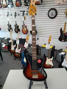 Squier Classic Vibe Jaguar Bass