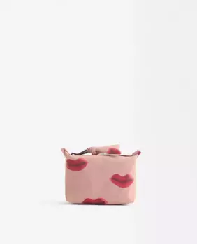 Средняя женская сумочка с застежкой-молнией и принтом губ Parfois, цвет Rosa