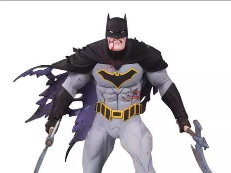 Статуэтка DC Designer Series Metal Batman Limited Edition Mini Statue (Greg Capullo) DC DIRECT