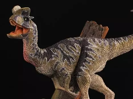 Статуэтка Dilophosaurus wetherilli "Oasis" 1/35 Scale Replica Rebor