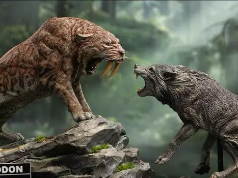 Статуэтка Wonders of the Wild Dire Wolf and Smilodon Statue Set X-Plus